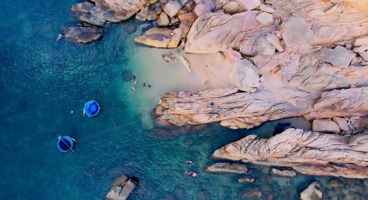 Góc biển Đắk Lắk khiến ai cũng muốn “bỏ phố về làng”. Ảnh Internet